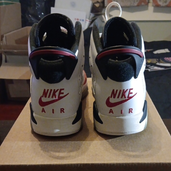 Jordan 6 Retro (GS) Rare Carmine Sneakers W/2020 Tag Boys 6Y Girls 7.5 EUC - Picture 5 of 9